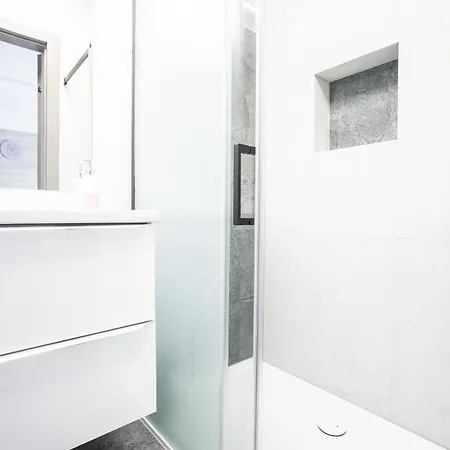 Vipwarsawapartments Amber Mennica 아파트
