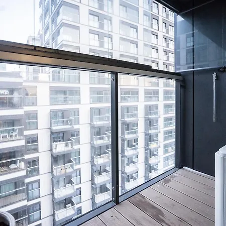 Vipwarsawapartments Amber Mennica * 바르샤바