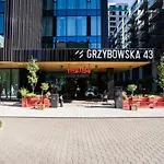 Vipwarsawapartments Amber Mennica ワルシャワ