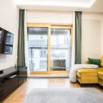 Vipwarsawapartments Amber Mennica アパート ワルシャワ