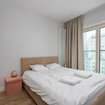 Vipwarsawapartments Amber Mennica アパート ワルシャワ