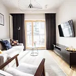 Vipwarsawapartments Amber Mennica * ワルシャワ