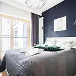 アパート Vipwarsawapartments Amber Mennica *