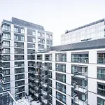 Vipwarsawapartments Amber Mennica *