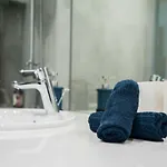 Vipwarsawapartments Amber Mennica * ワルシャワ