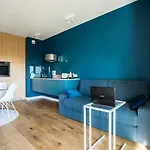 Vipwarsawapartments Amber Mennica ワルシャワ