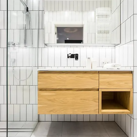 Vipwarsawapartments Amber Mennica ורשה