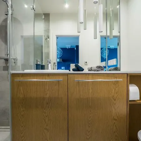 Vipwarsawapartments Amber Mennica * ורשה