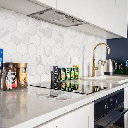 Vipwarsawapartments Amber Mennica Διαμέρισμα Βαρσοβία