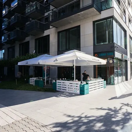 Vipwarsawapartments Amber Mennica *