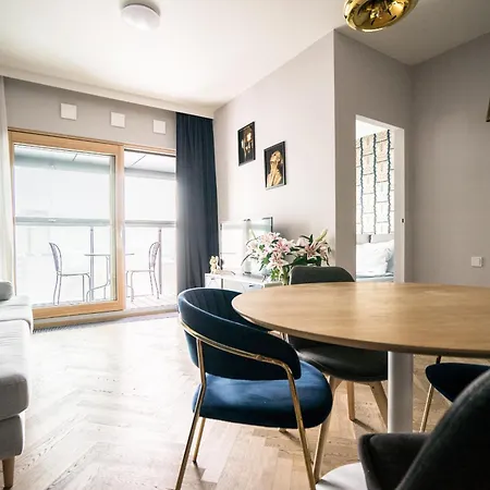 Vipwarsawapartments Amber Mennica * Warsaw