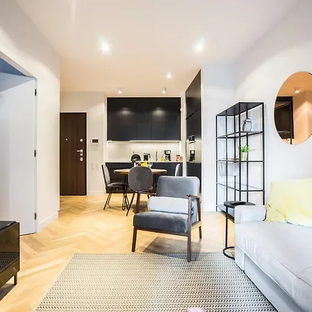 Vipwarsawapartments Amber Mennica *